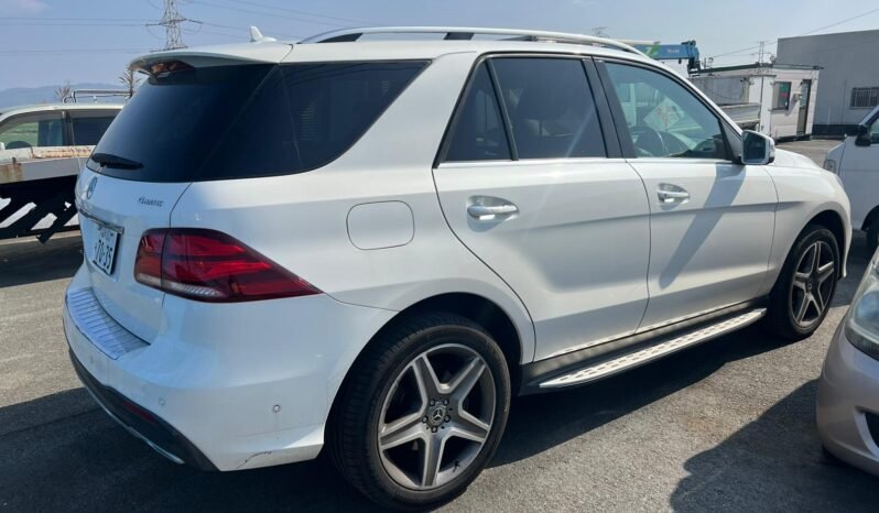 
								Mercedes Benz 4Matic 2017 full									