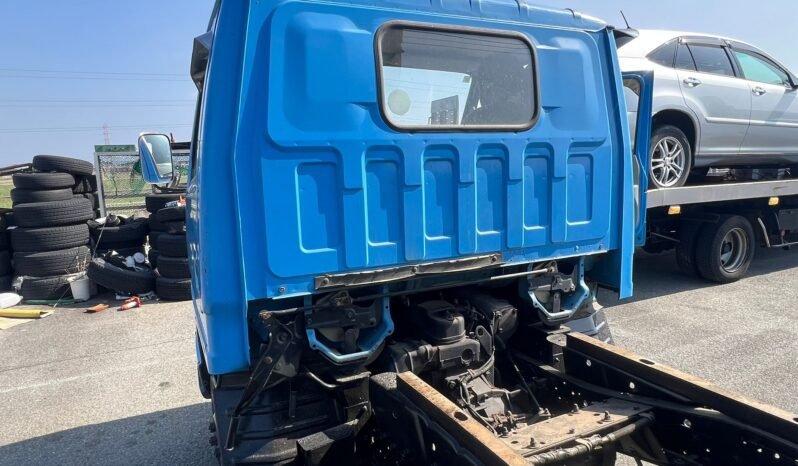 
								Isuzu Elf Truck full									