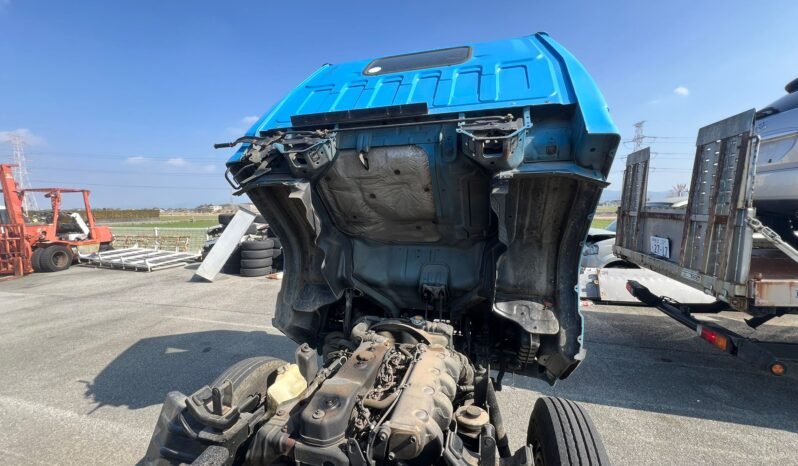 
								Isuzu Elf Truck full									