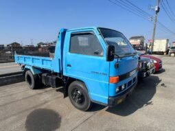
										Isuzu Elf Truck full									